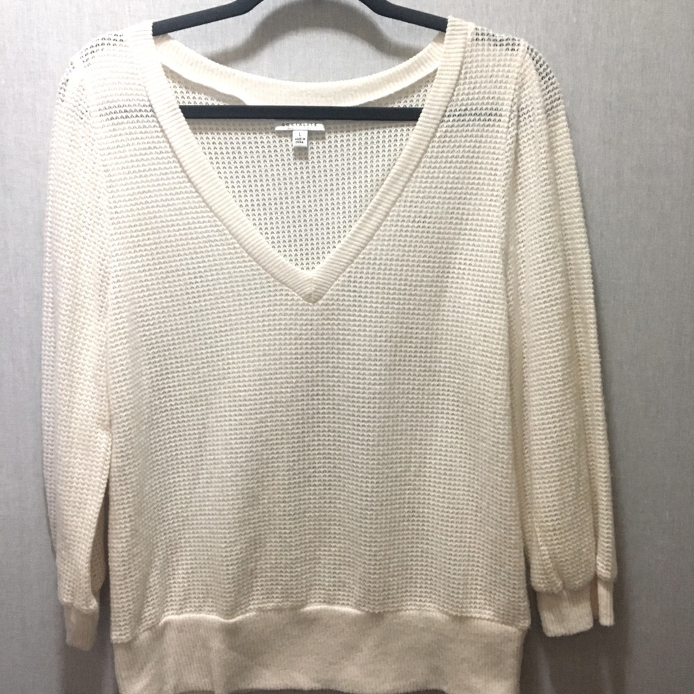 *3 for $20* Socialite cream thermal top